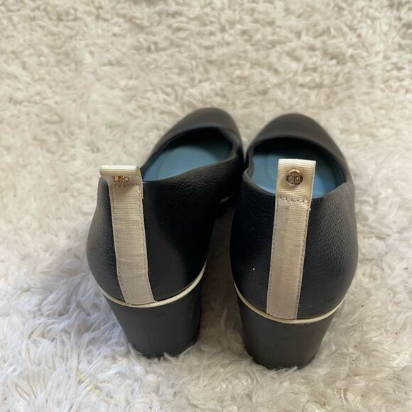 Betabrand All Weather Leather Black & White piping slip on wedge shoes SZ9 - Picture 5 of 11